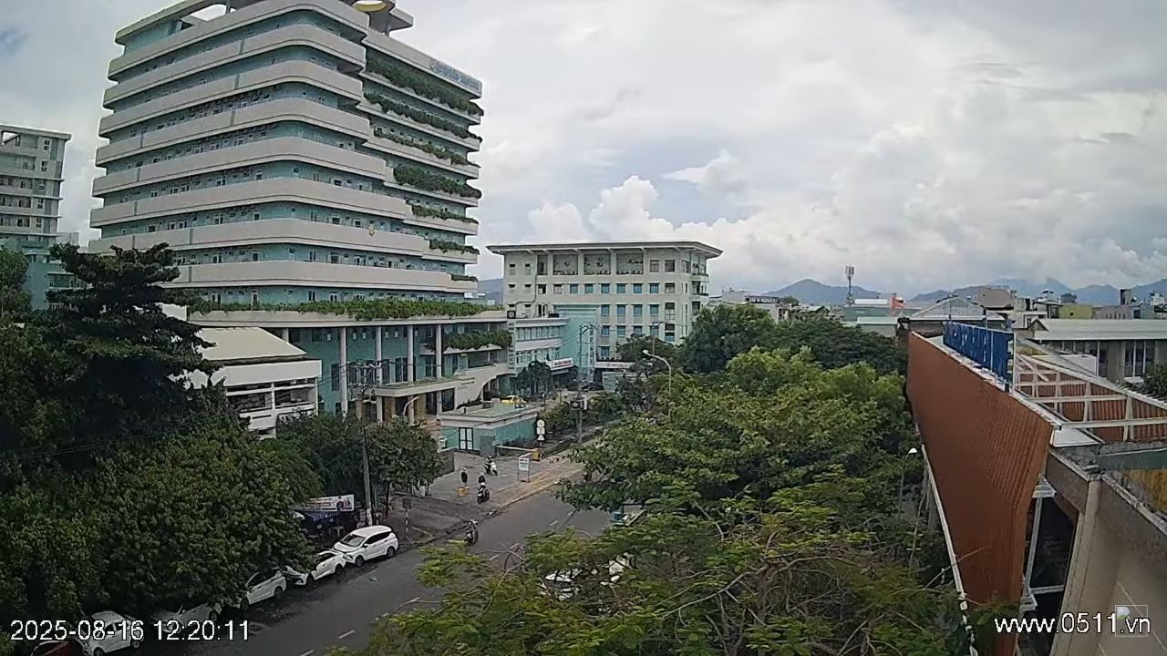 Live Webcam Quang Trung St – Da Nang, Vietnam