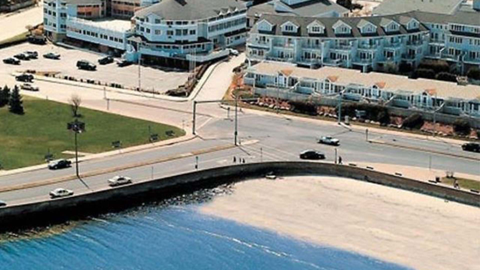 Narragansett Town Beach Live Cam, Rhode Island