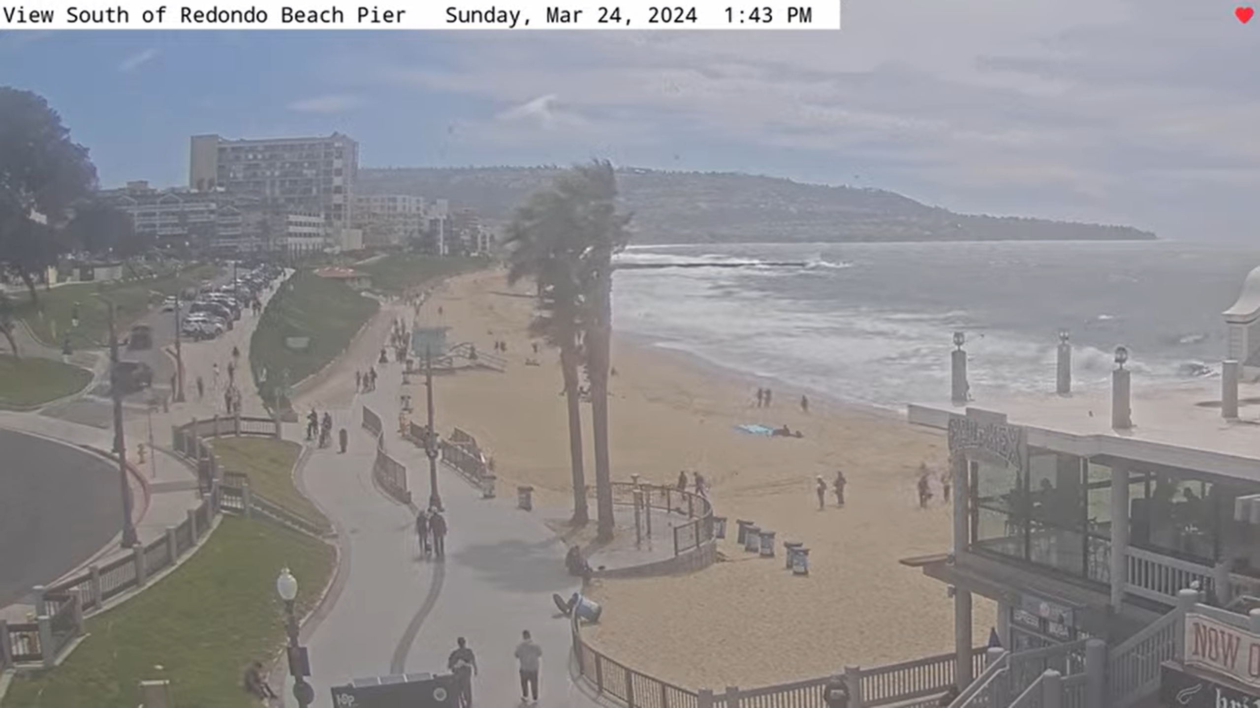 Redondo Beach Pier Webcam – California, USA