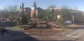 Toomer’s Corner Webcam – Auburn University New Alabama