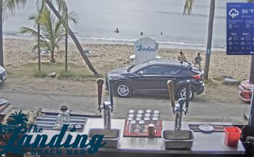 The Landing Beach Bar Live Webcam - Cane Bay - St Croix, Usvi