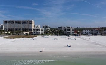 Island House Beach Resort Live Webcam - Siesta Key, Fl
