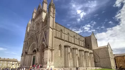 Duomo di Orvieto Live Webcam - Italy