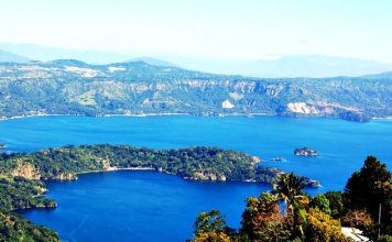 Lake Ilopango El Salvador Live Webcam - El Salvador