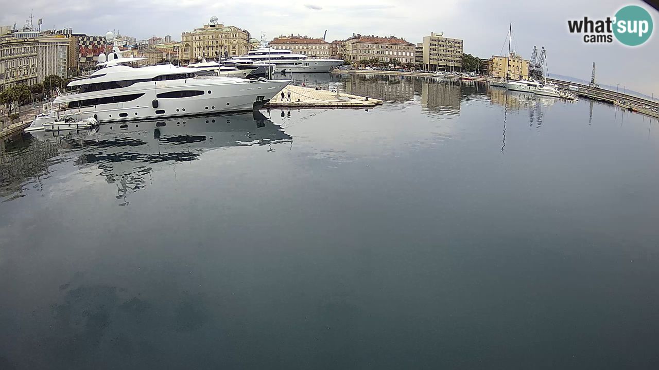 Live Webcam Botel Marina – Rijeka, Croatia