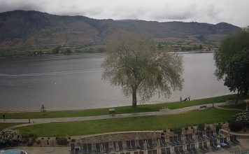 Live Webcam Osoyoos Lake - Watermark Beach Resort