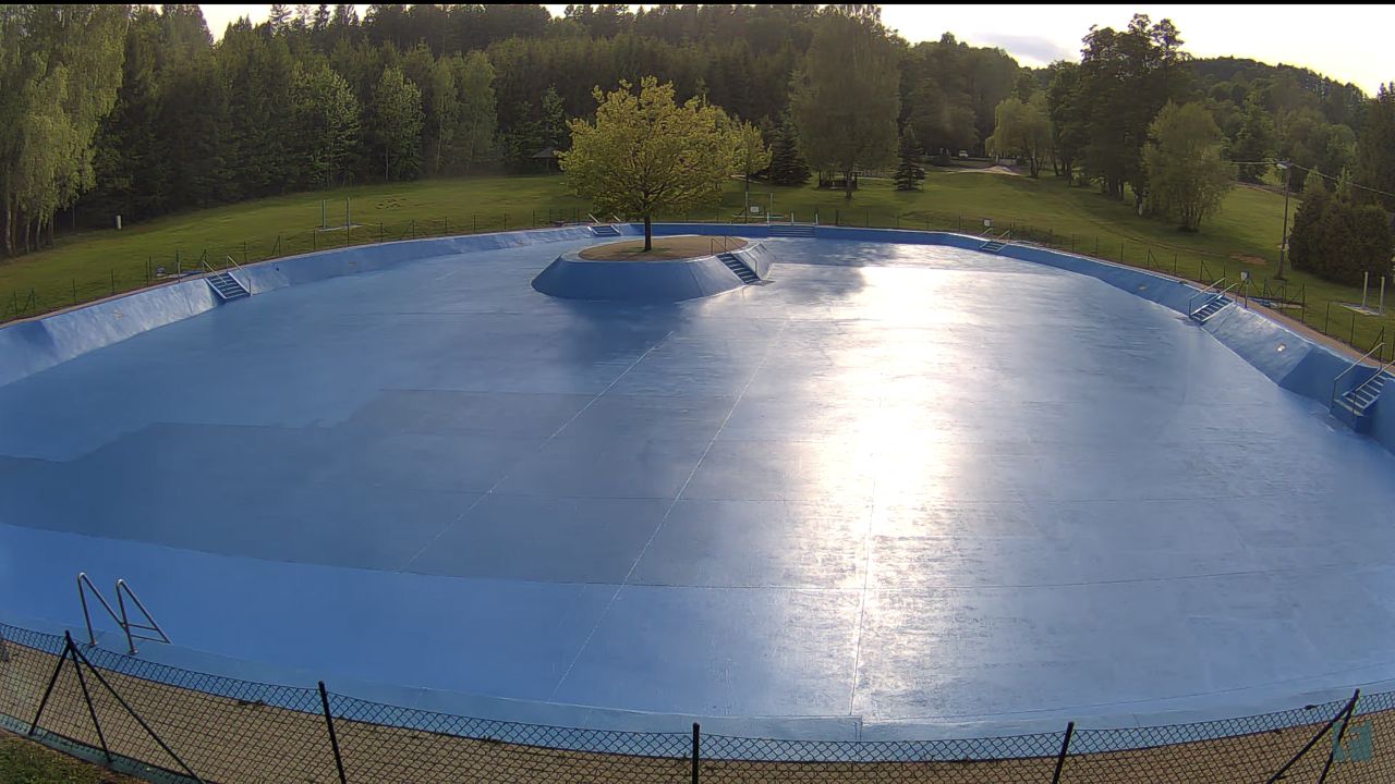 Live Webcam Public Pool – Lomnice Nad Popelkou
