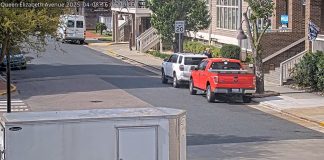 Queen Elizabeth Avenue, Manteo, Nc - Live Video Webcam