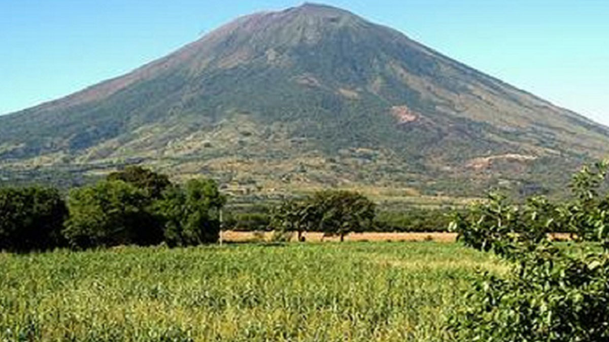 San Miguel Volcano El Salvador Live Webcam