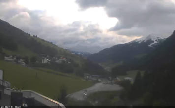 Saalbach-hinterglemm Ski Live Webcam - Austria | Video