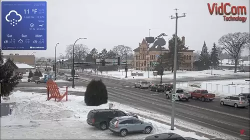 Grand Rapids Webcam – Old Central School, MN