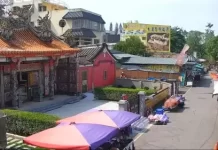 New Daxi Old Street In Taoyuan, Taiwan Live Webcam