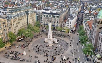 Dam Square Amsterdam Live