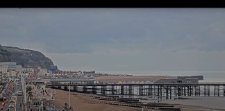 Hastings Pier Webcam | English Channel | Live Video