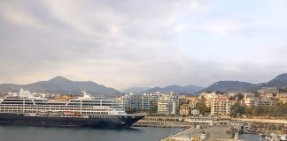 Old Town Live Webcam In Nice, France - Hd Video