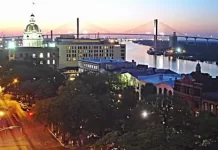 New Downtown Savannah, Georgia Live Street Camera