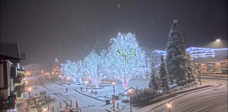 Village Of Lights Leavenworth, Washington Live Street Camera
