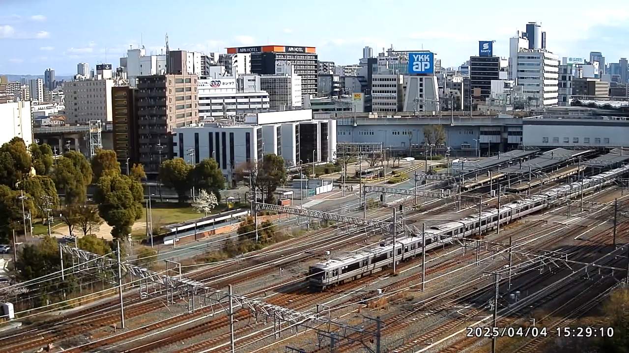 Shinkanaoka Station Live Webcam – Osaka, Japan