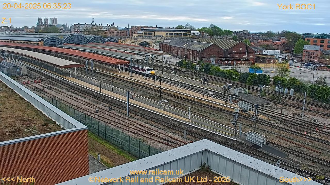 York Webcam – Railway Live Video – North Yorkshire, England