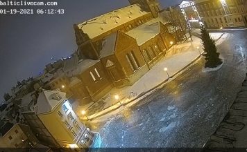 Live Webcam Dome Square - Riga, Latvia