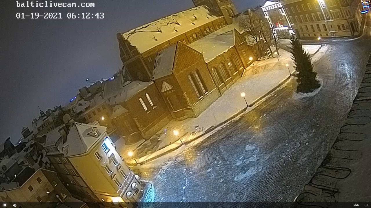 Live Webcam Dome Square – Riga, Latvia