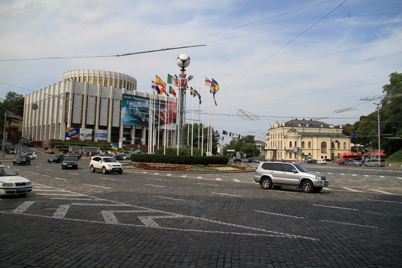 Live Webcam European Square – Kiev, Ukraine