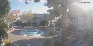 Piazza Fontana New Live Cam Lignano Sabbiadoro, Italy