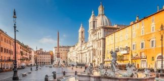 Navona Square Live Cam Rome, Italy