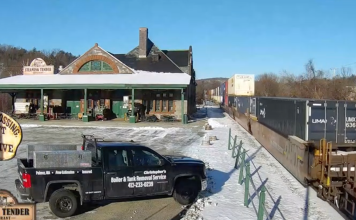 Live Rail Webcam Palmer, Massachusetts
