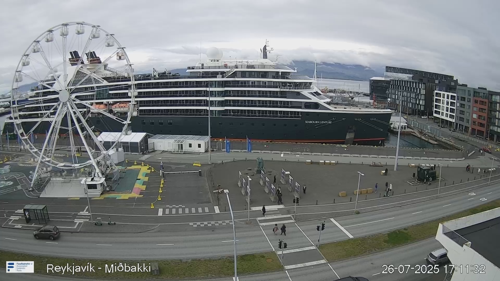 Miðbakki Harbour Live Webcam – Reykjavík, Iceland