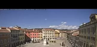 Piazza Giacomo Matteotti New Live Stream Webcam In Italy