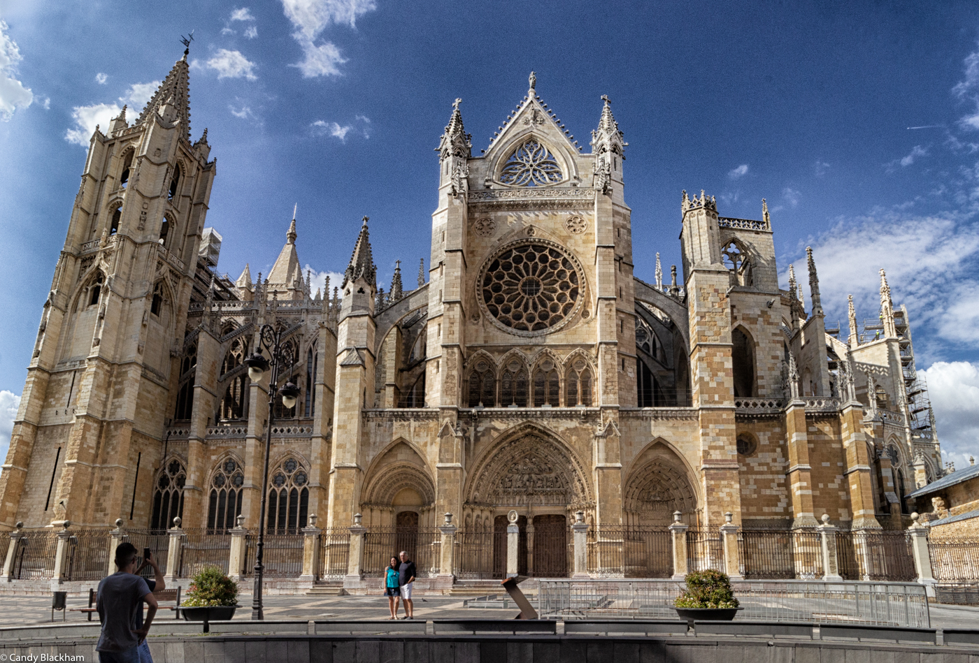 León Cathedral Live Webcam – Spain