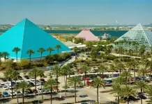 Moody Gardens' Pyramids Live Cam, Galveston, Texas New