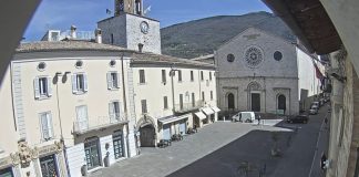 Piazza Della Libertà Live Webcam - Tolentino, Italy