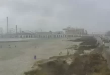 Galveston, Texas Live Beach Webcam From Murdoch's New
