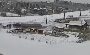 Steamboat Ski Resort Live Webcam At Christie Base New