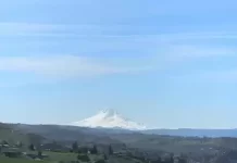 The Dalles, Oregon Live Webcam Mt. Hood New