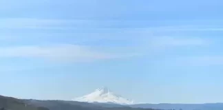 The Dalles, Oregon Live Webcam Mt. Hood New