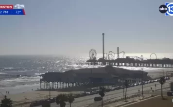 Galveston, Texas Beach & Surf Live Weather Cam New