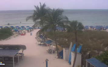 Siesta Key Crescent Beach Live Cam - Sarasota, Florida