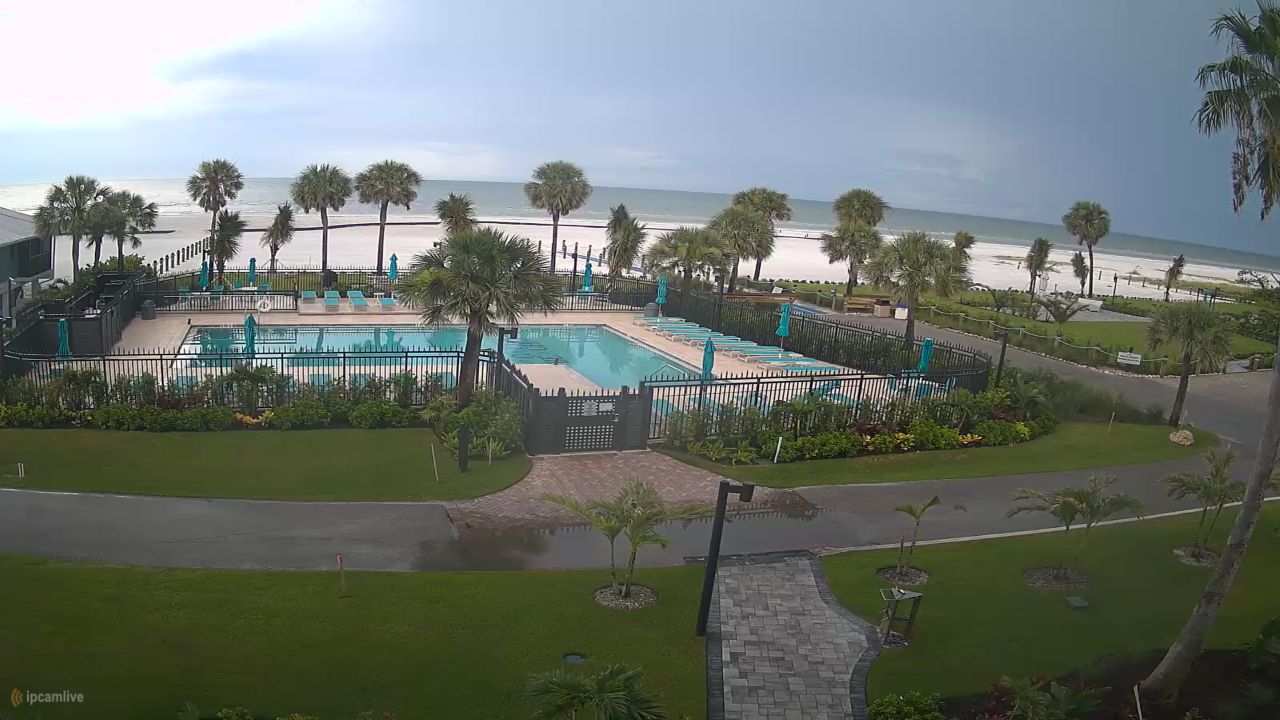 Live Webcam Caper Beach Club – Fort Myers Beach, Florida
