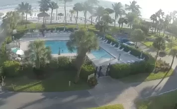 Fort Myers Beach, Florida Live Webcam New