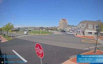 Live Montauk, New York Webcam Downtown Circle
