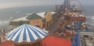 Galveston, Texas Historic Pleasure Pier Live Webcam