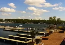 Okoboji Boats Live Webcam New In Iowa, Usa