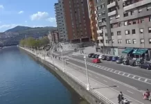 Puente De Deusto Live Webcam New Bilbao, Spain