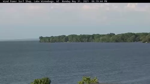 Lake Winnebago Surf Cam new in Fond du Lac, Wisconsin
