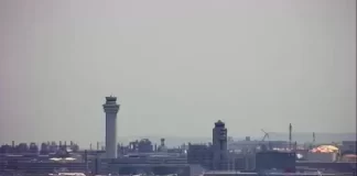 Disneyland Tokyo, Japan Live Webcam New Haneda Airport