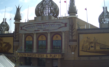 Mitchell Corn Palace South Dakota | World's Only Corn Palace