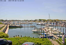 Anchor Inn Webcam - Hyannis Harbor - Massachusetts, Usa